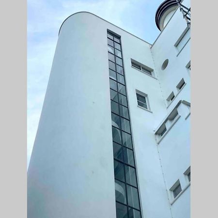 Elegant Studio Et Parking Dans Batiment Historique Saint-Tropez Zewnętrze zdjęcie