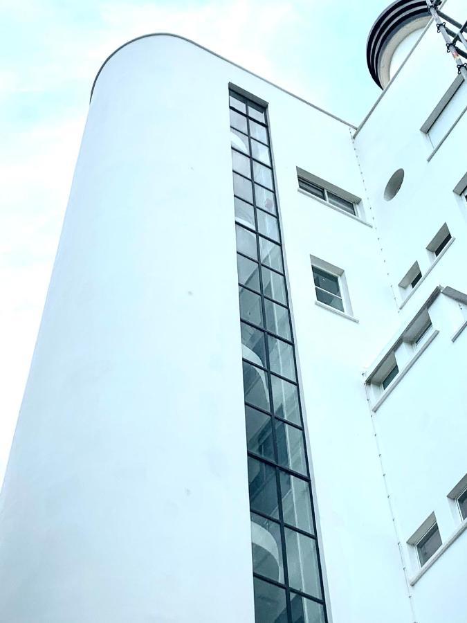Elegant Studio Et Parking Dans Batiment Historique Saint-Tropez Zewnętrze zdjęcie